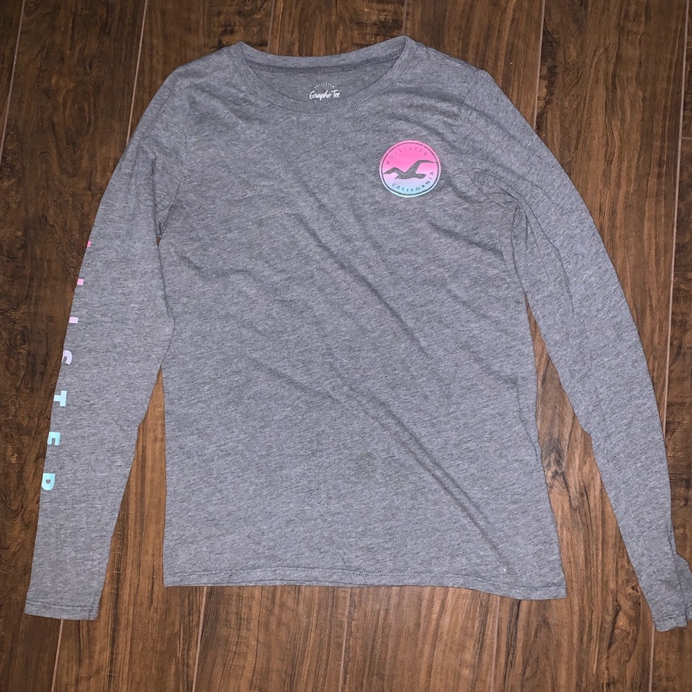 Hollister long sleeve graphic tee